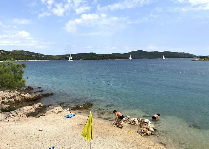 With Parking Space Jezera, Murter - 5135 Appartement